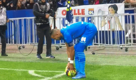 大满贯续约！iG官方：辅助选手Meiko完成续约