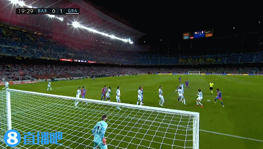 欧冠战报：格鲁克双响，阿贾克斯4-2逆转卡拉巴克收获首胜