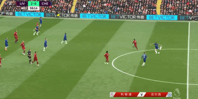 5个月2次重伤：阿诺德的皇马156分钟噩梦，数据揭示3大伤病因